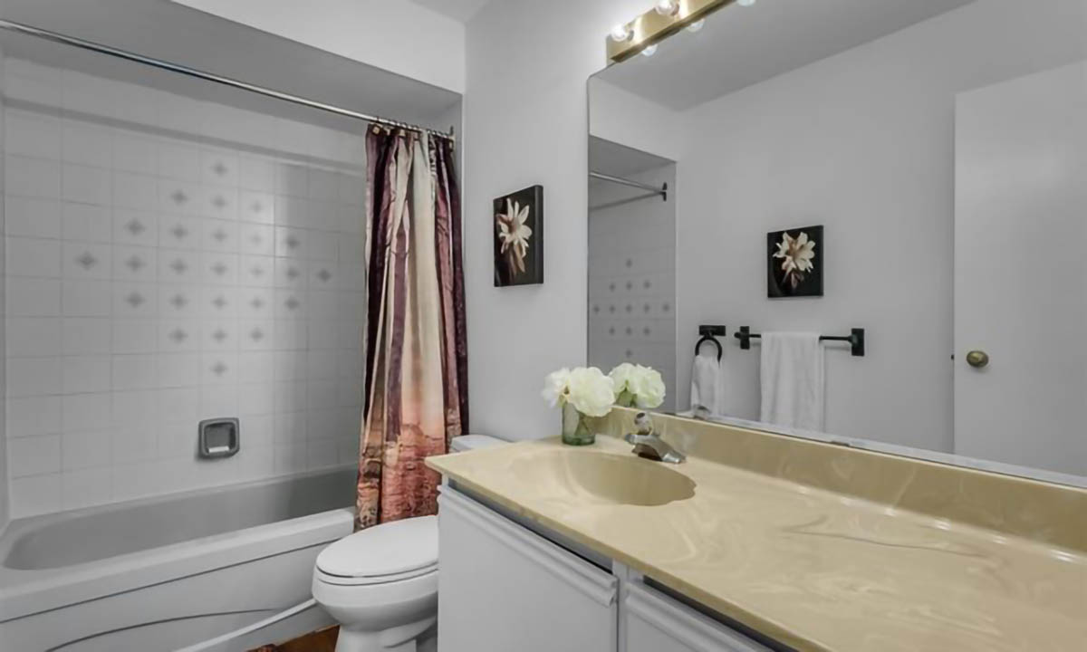 108-216 E 6th Street North Vancouver, BC 7