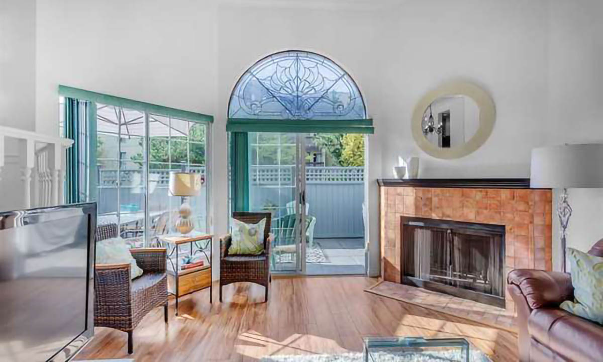 108-216 E 6th Street North Vancouver, BC 18