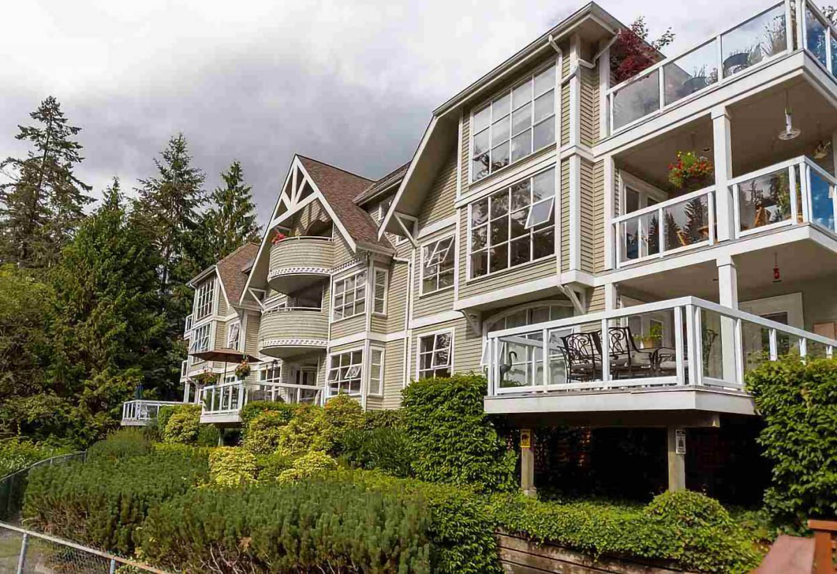 102 3377 CAPILANO Crescent North Vancouver 2