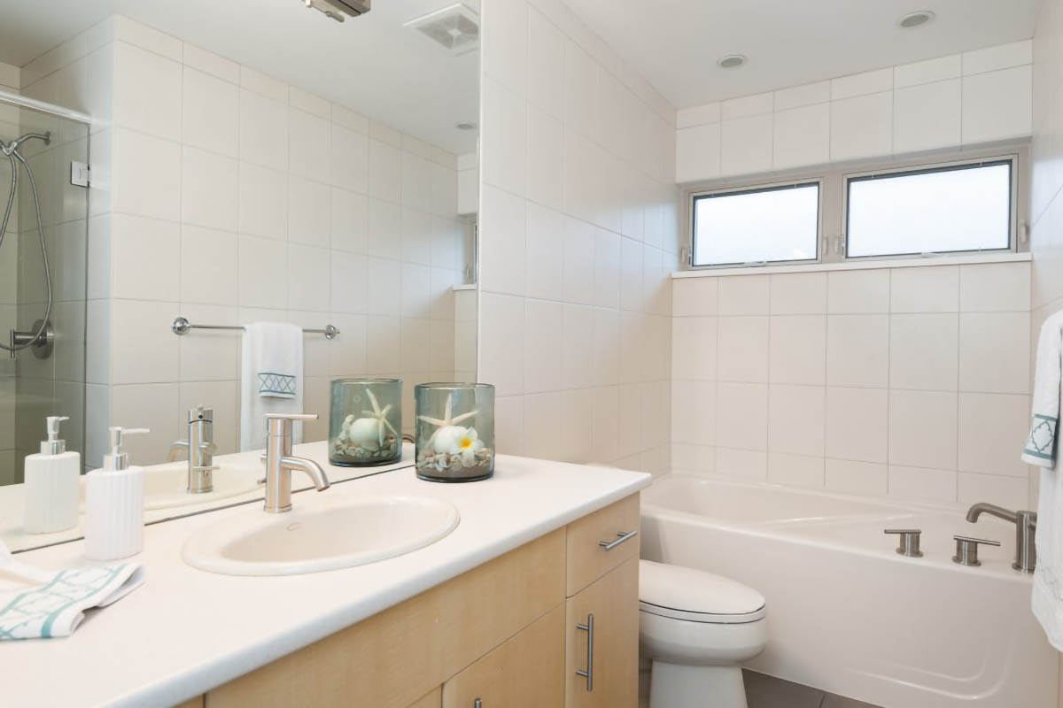 34-3750 Edgemont Boulevard | Edgemont | North Vancouver, BC 22