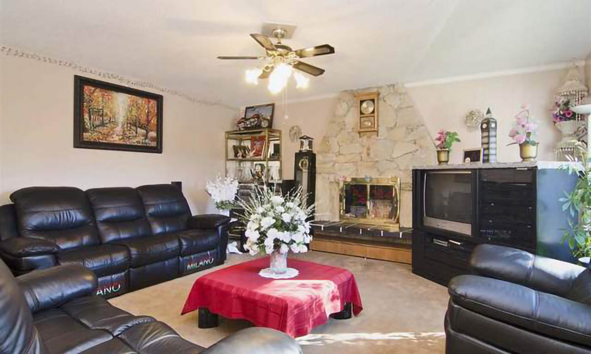 438 E Braemar Road North Vancouver, BC 9