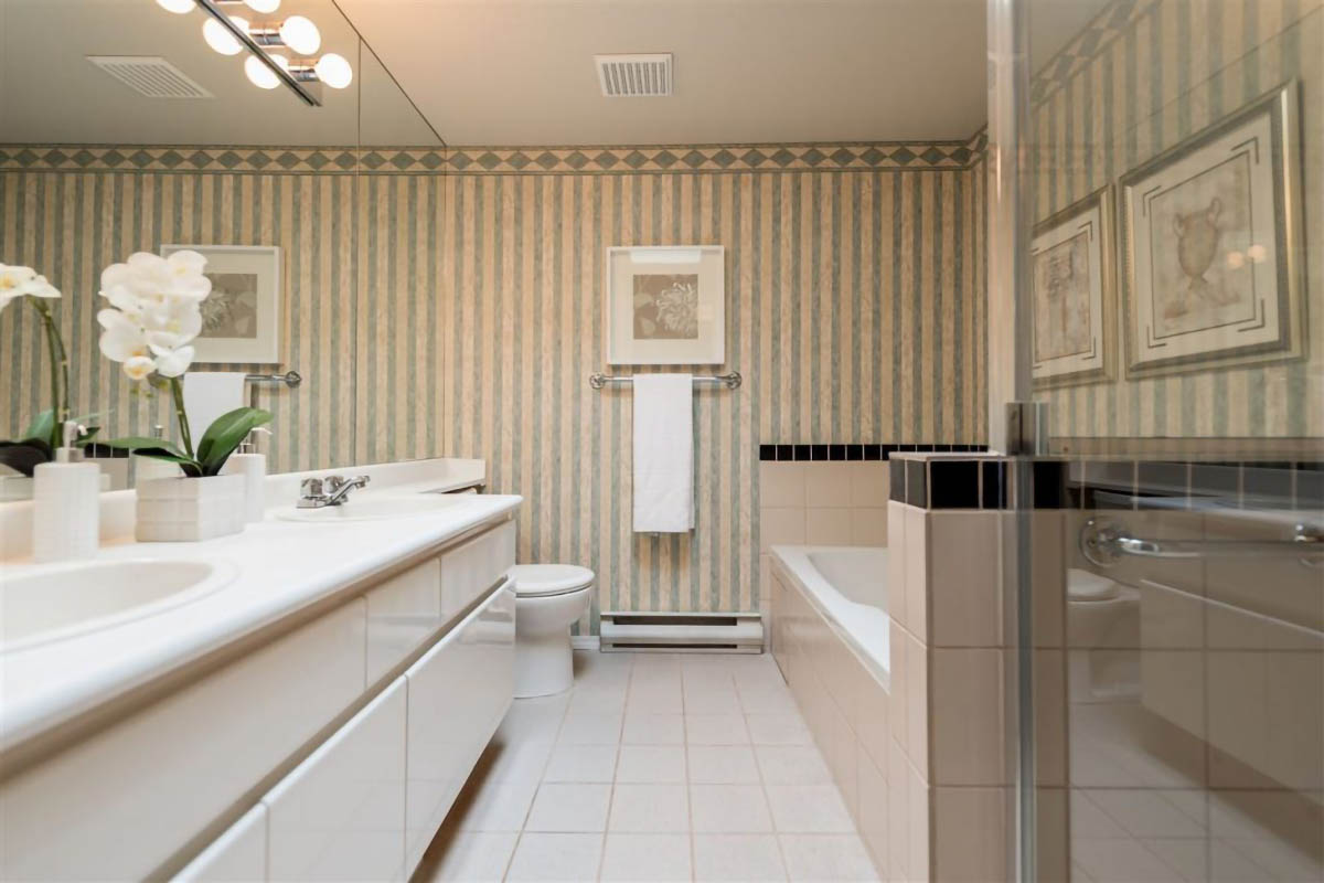 302 3393 CAPILANO Crescent North Vancouver 9