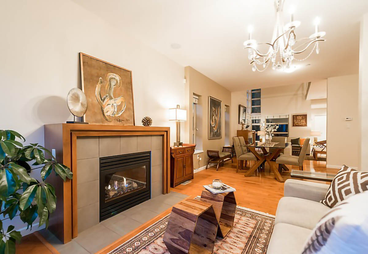 26 3750 EDGEMONT Boulevard North Vancouver 15