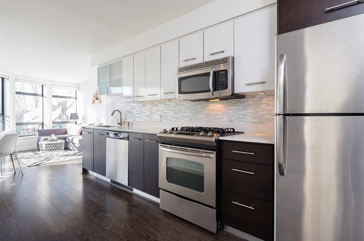 302 - 935 W 16th Street, Hamilton, North Vancouver 4