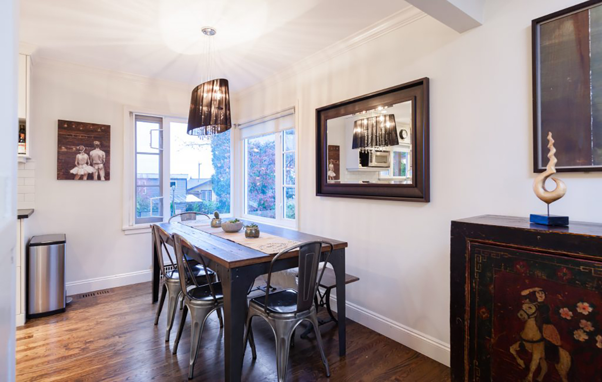 131 W St. James Road 7