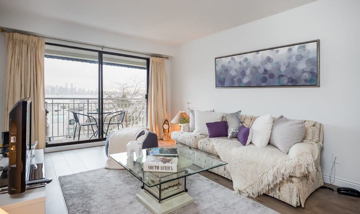 305 - 306 W 1st St, North Vancouver 11