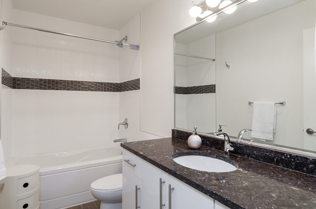 1079 Canyon Blvd, North Vancouver 40