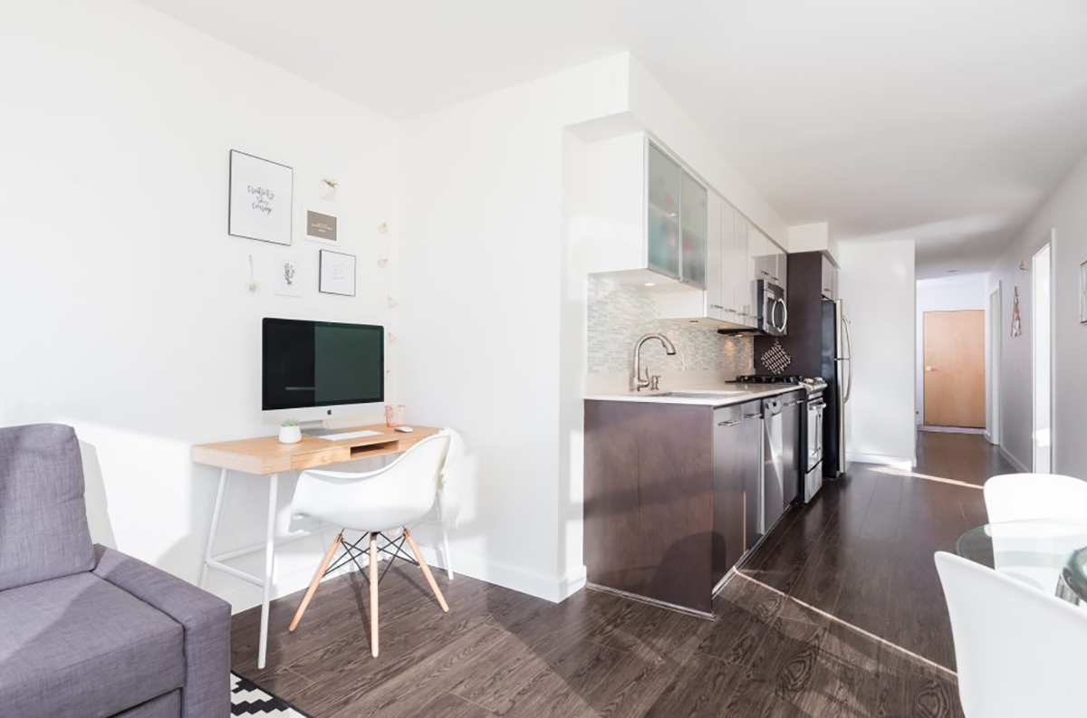 302 - 935 W 16th Street, Hamilton, North Vancouver 10