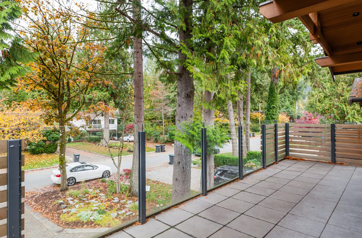 1079 Canyon Blvd, North Vancouver 7