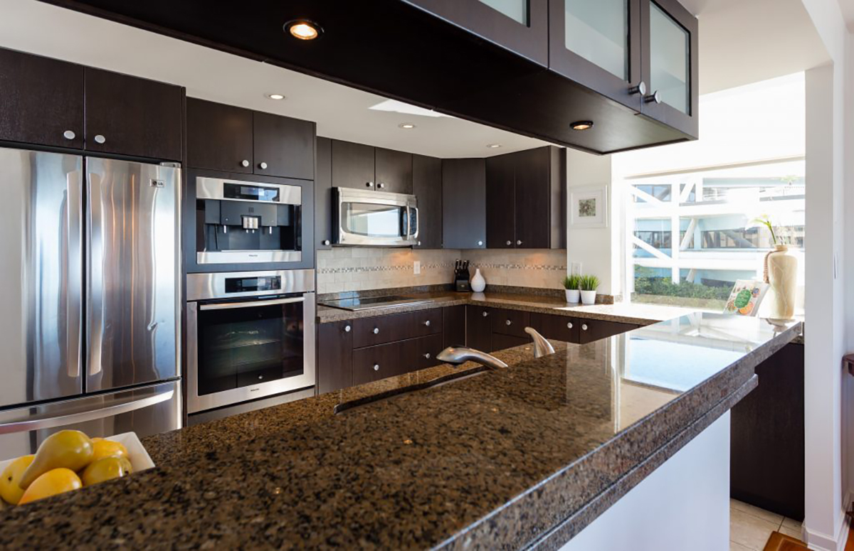 306 168 Chadwick Court, North Vancouver 15