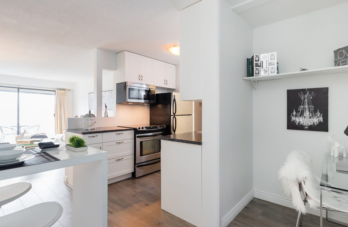 305 - 306 W 1st St, North Vancouver 19