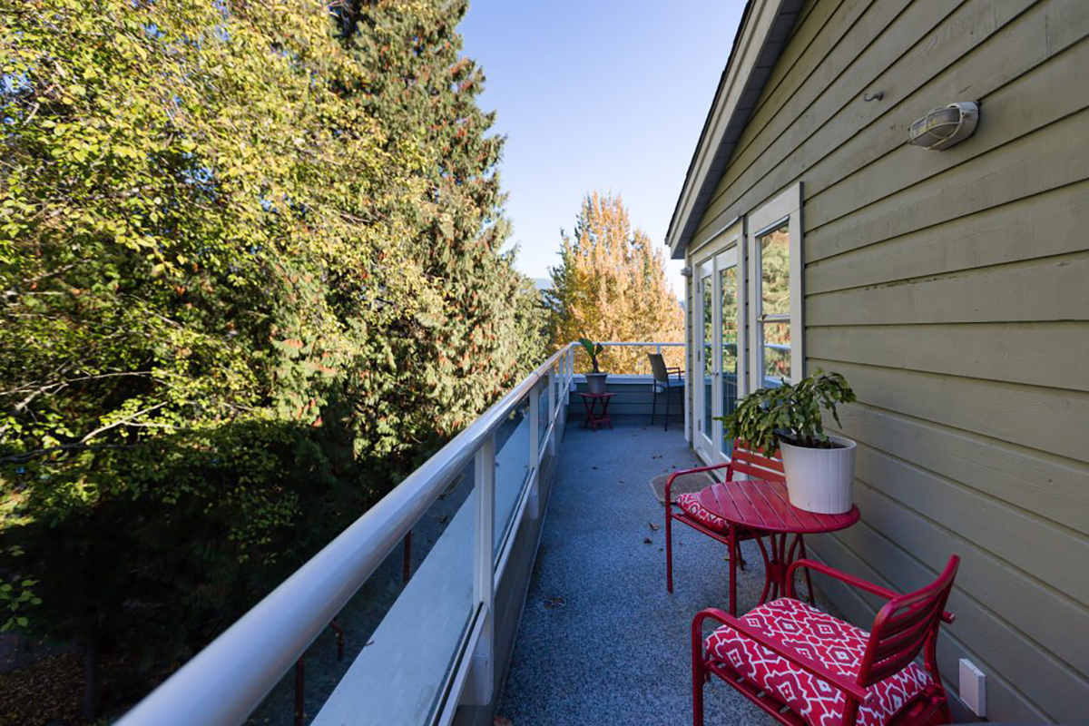 303-4390 Gallant Avenue, North Vancouver 20
