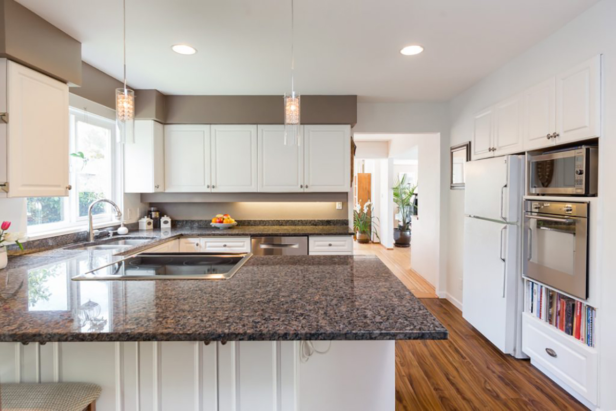 4145 Ripple Road, West Vancouver 11