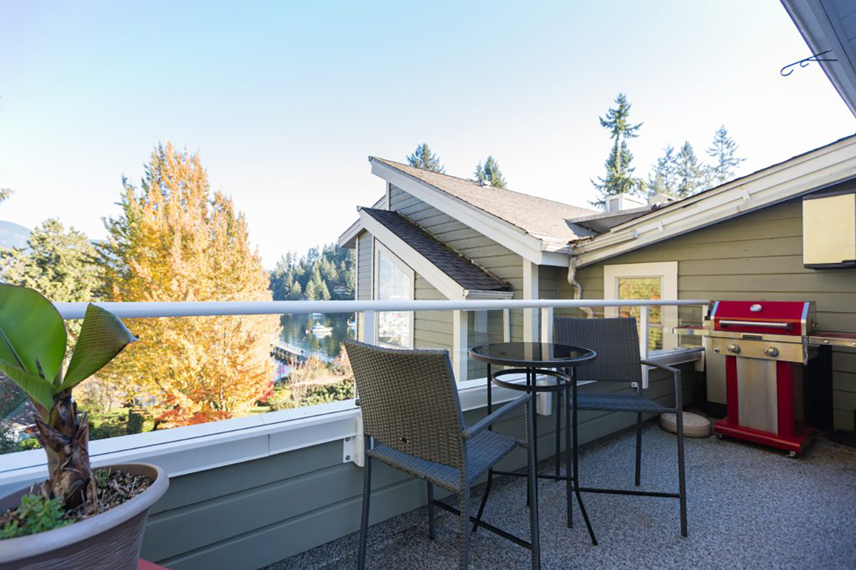 303-4390 Gallant Avenue, North Vancouver 21