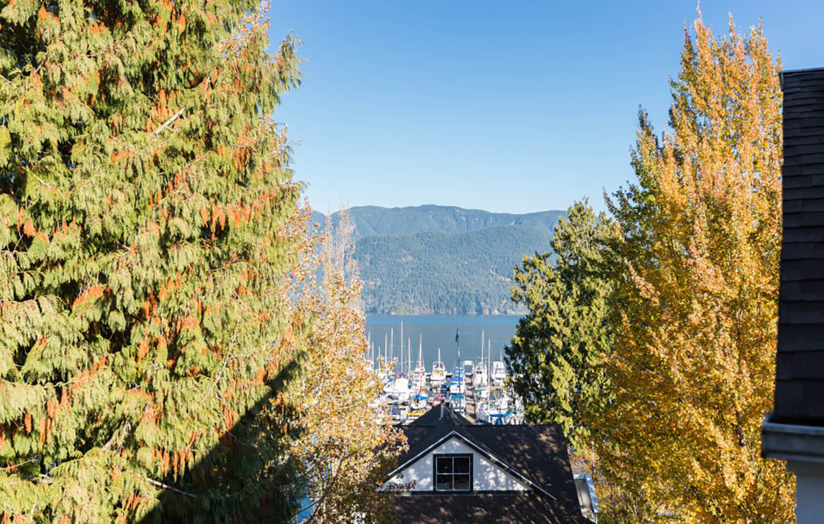 303-4390 Gallant Avenue, North Vancouver 23