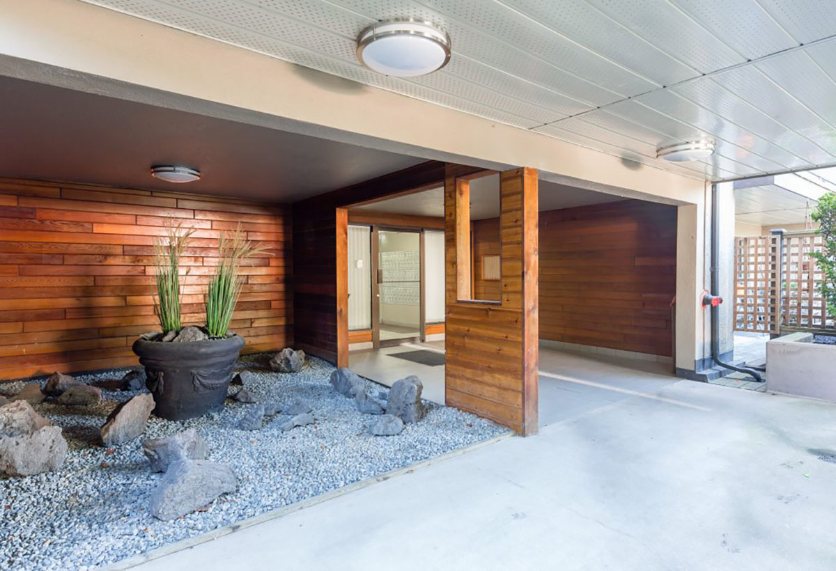 202-251 W 4th Street, North Vancouver 18