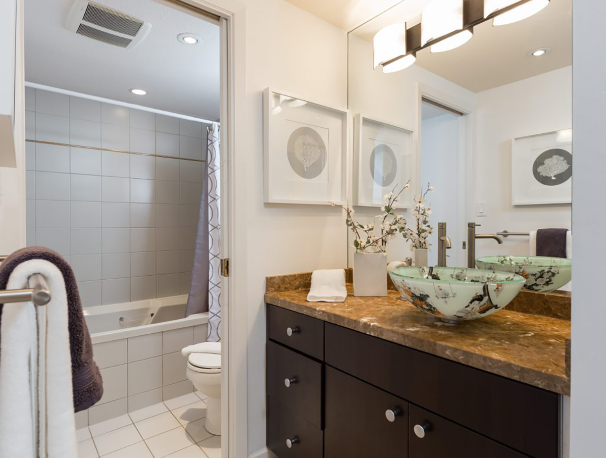 306 168 Chadwick Court, North Vancouver 28
