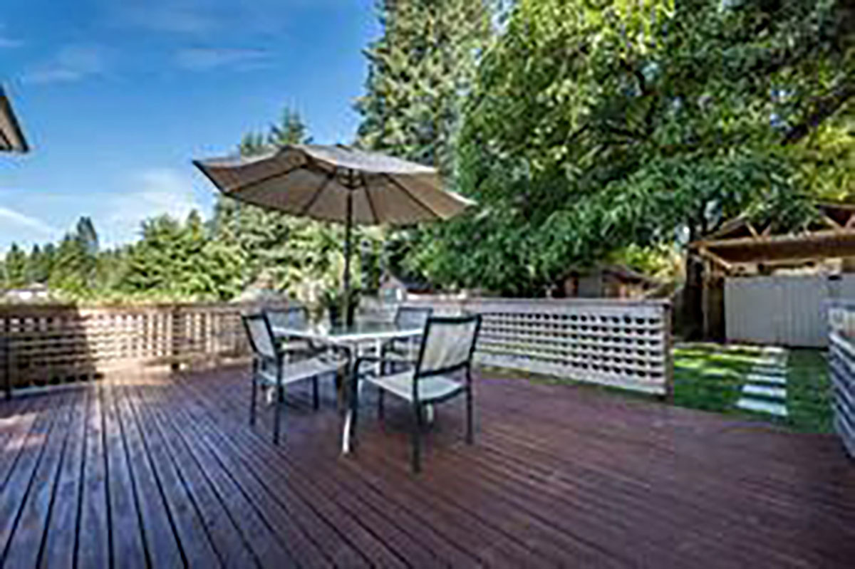 526 W 23RD STREET