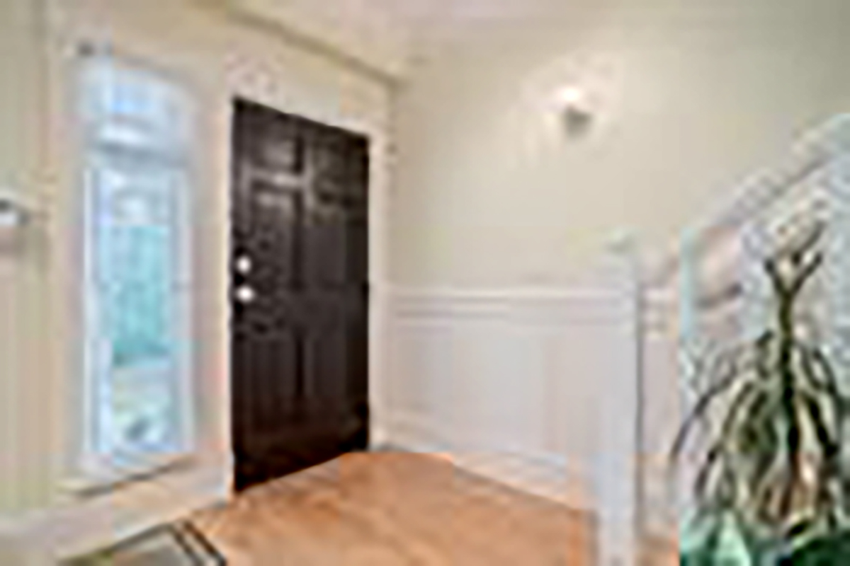 354 W Keith Road, Central Lonsdale, North Vancouver 3