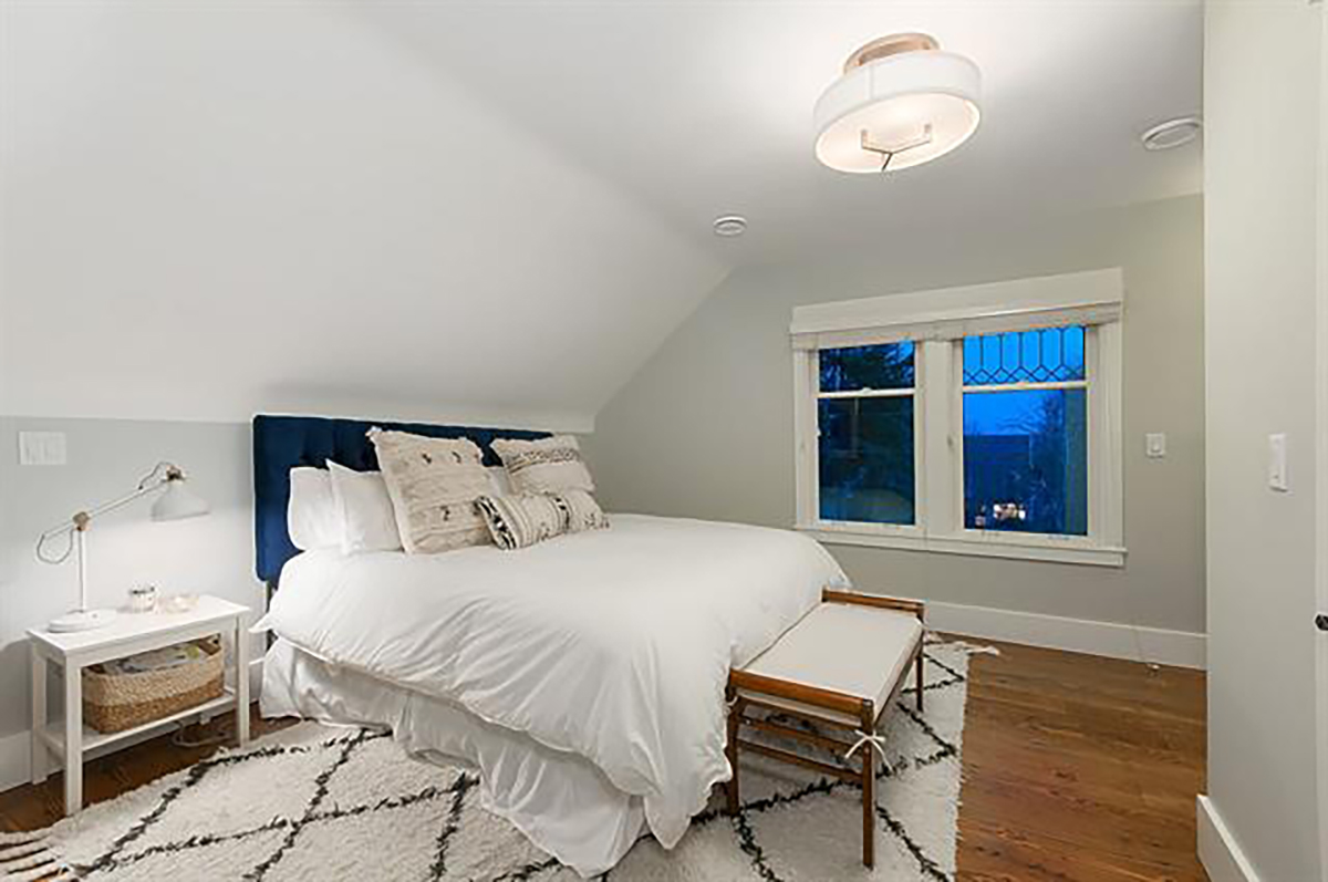 427 E 10th Street, Central Lonsdale, North Vancouver 8
