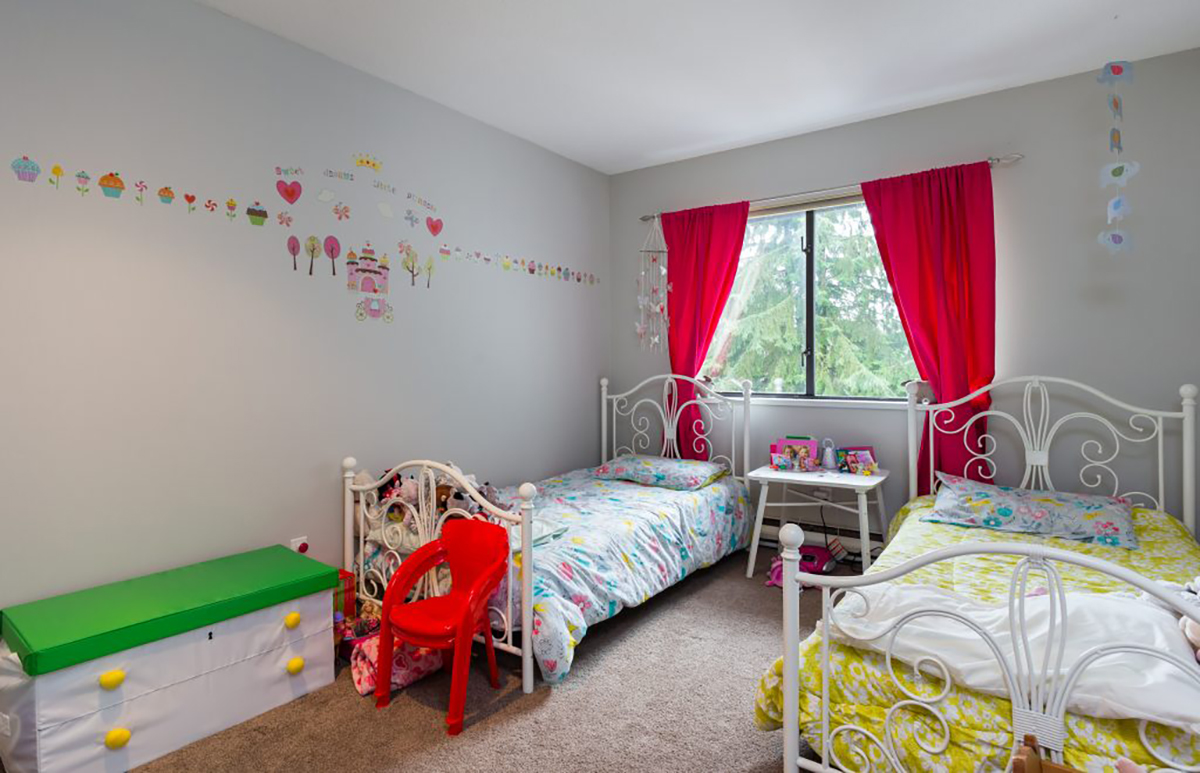 829 Clements Ave, North Vancouver 12