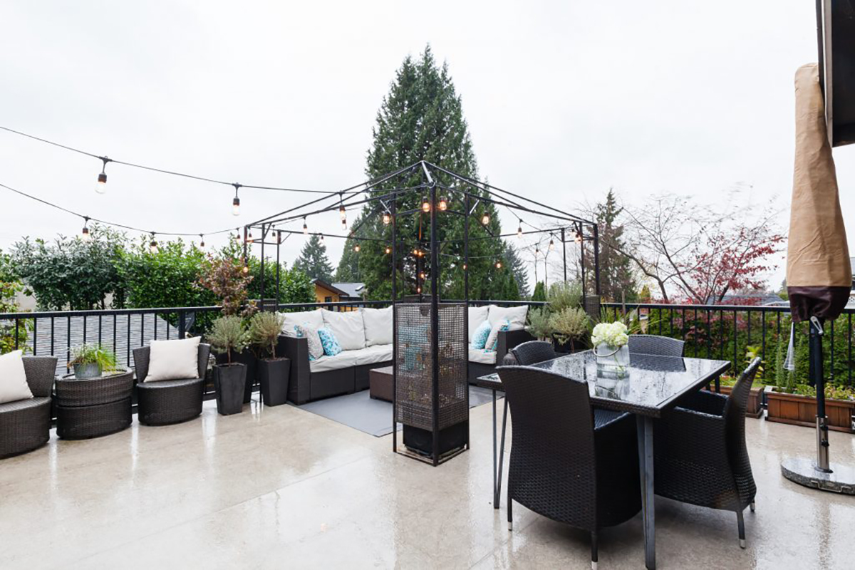 131 W St. James Road 30