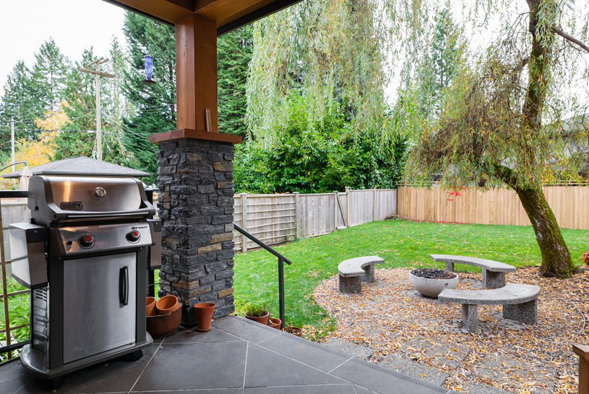 1079 Canyon Blvd, North Vancouver 21