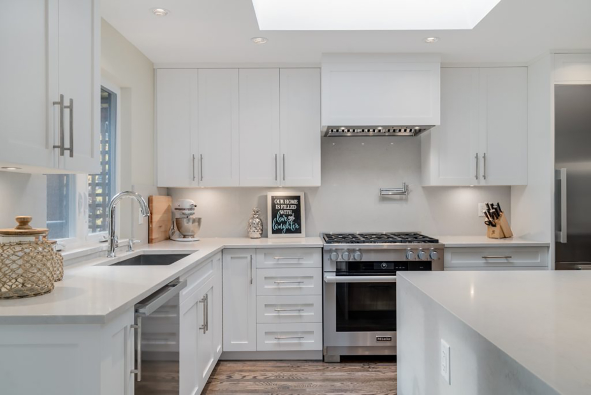 3331 Robinson Road, North Vancouver 9