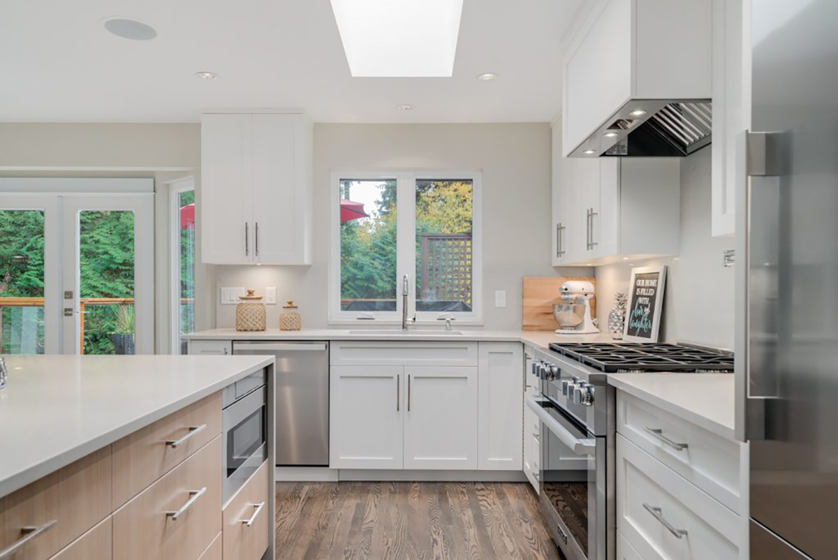 3331 Robinson Road, North Vancouver 10