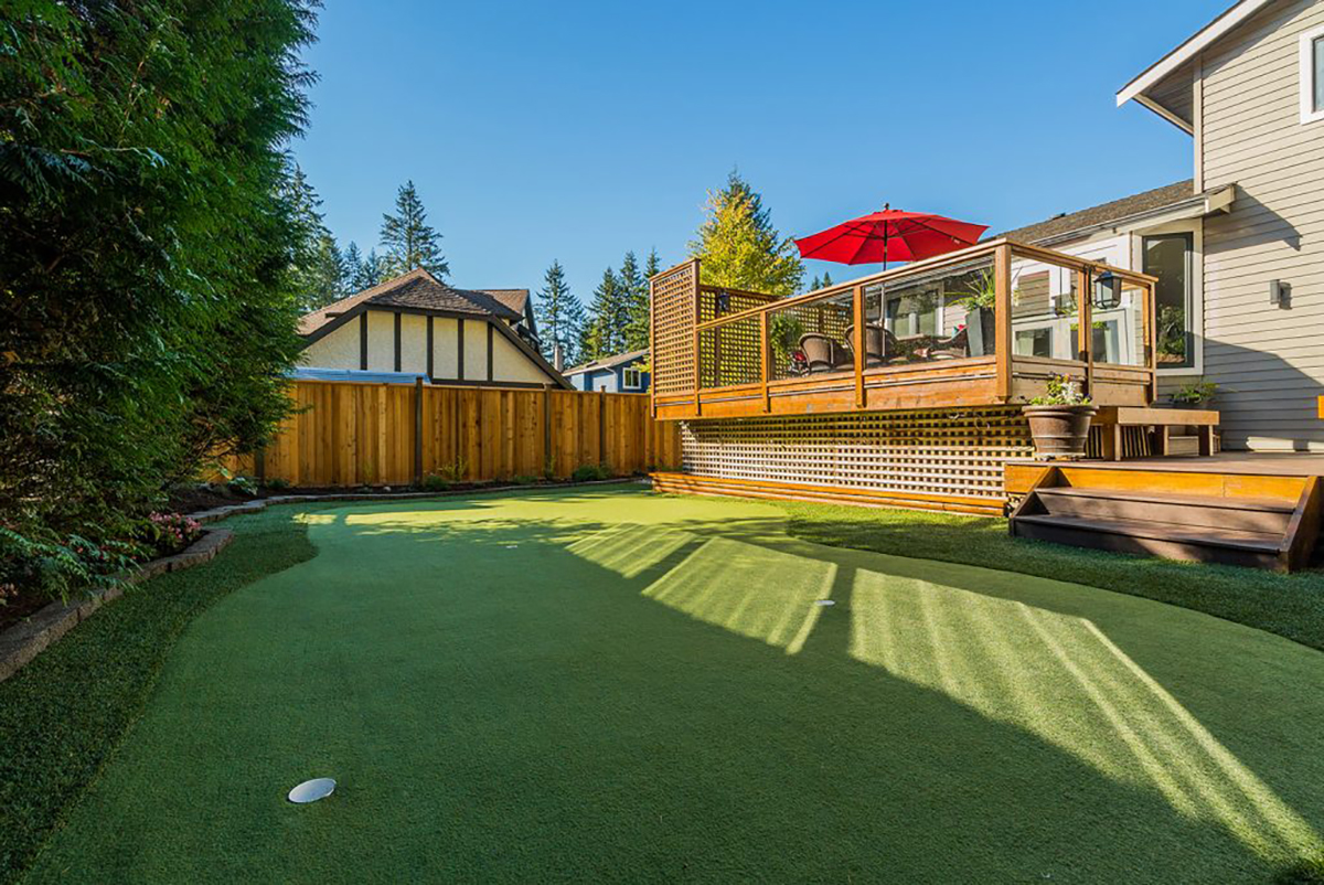 3331 Robinson Road, North Vancouver 26