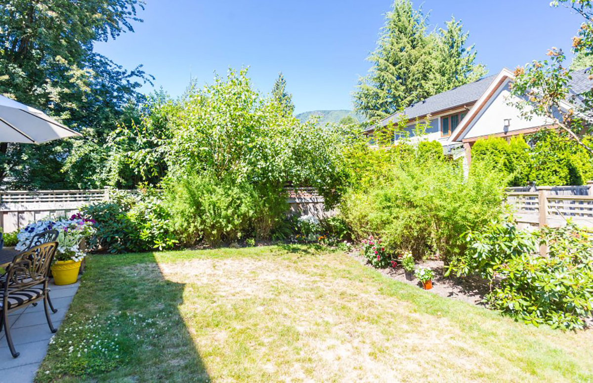 22-3750 EDGEMONT BLVD, NORTH VANCOUVER 22