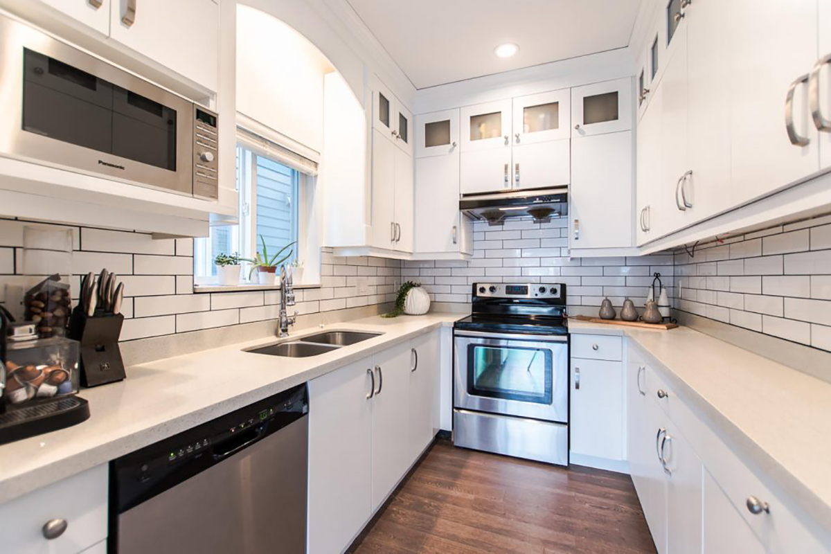 4315 Perry Street, Vancouver, BC 10