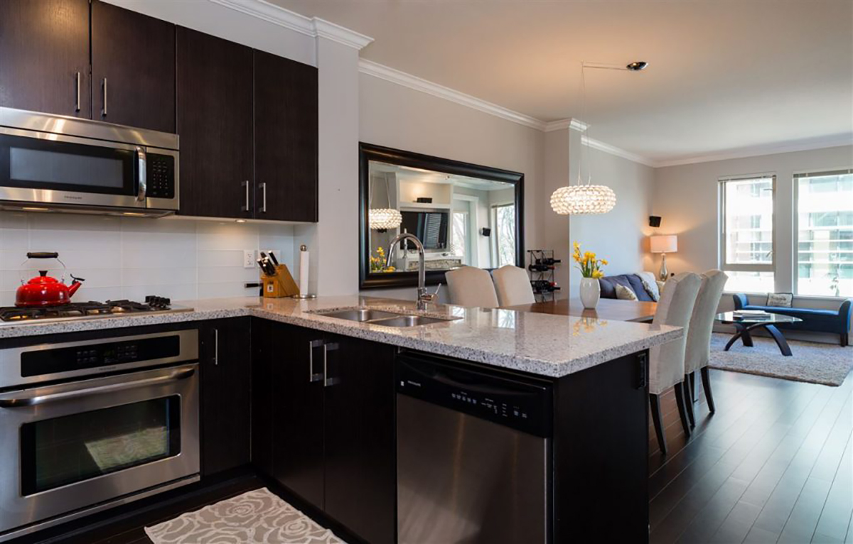 320 119 W 22nd Street, North Vancouver 9