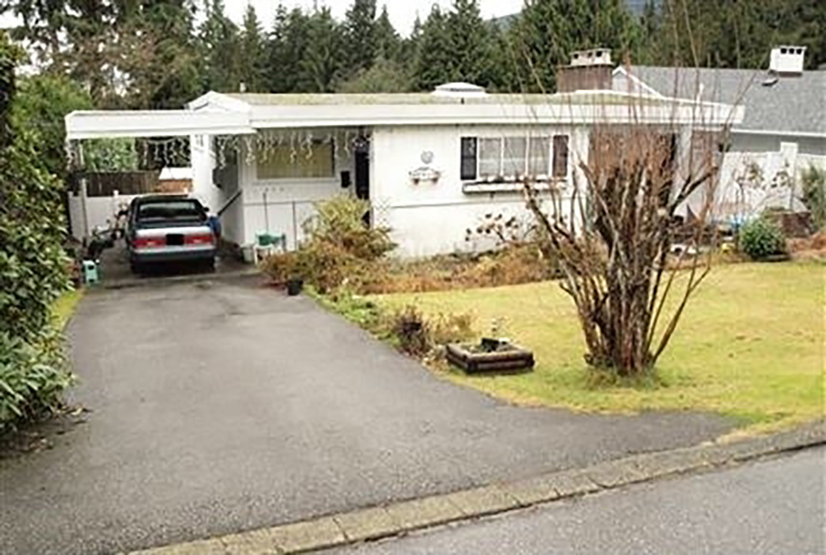4731 Cedarcrest Avenue, North Vancouver