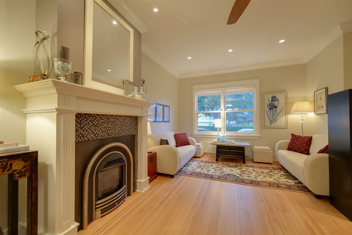 1299 Frederick Road, North Vancouver 12
