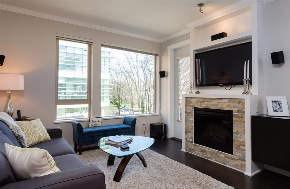 320 119 W 22nd Street, North Vancouver