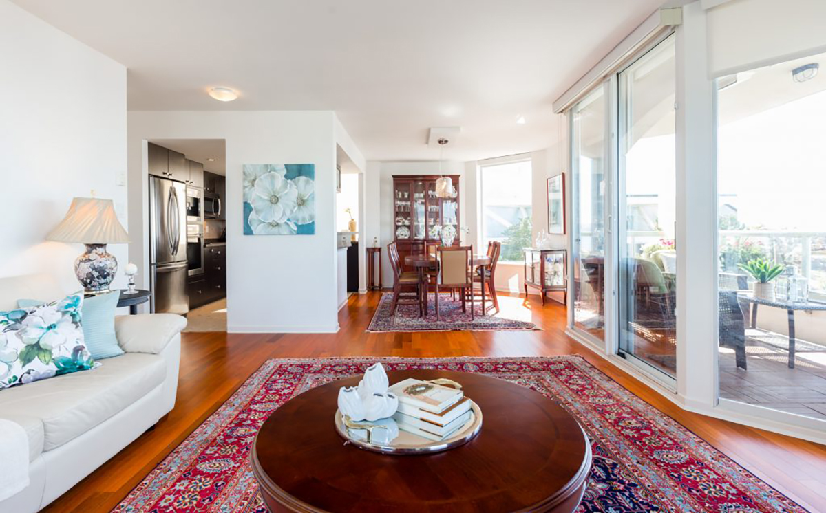 306 168 Chadwick Court, North Vancouver 10