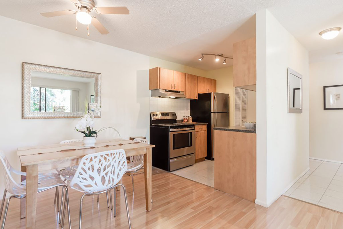 202-251 W 4th Street, North Vancouver 8