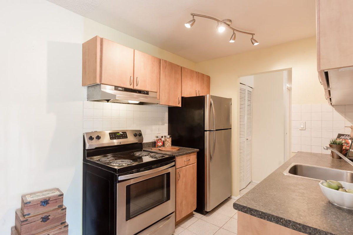 202-251 W 4th Street, North Vancouver 9