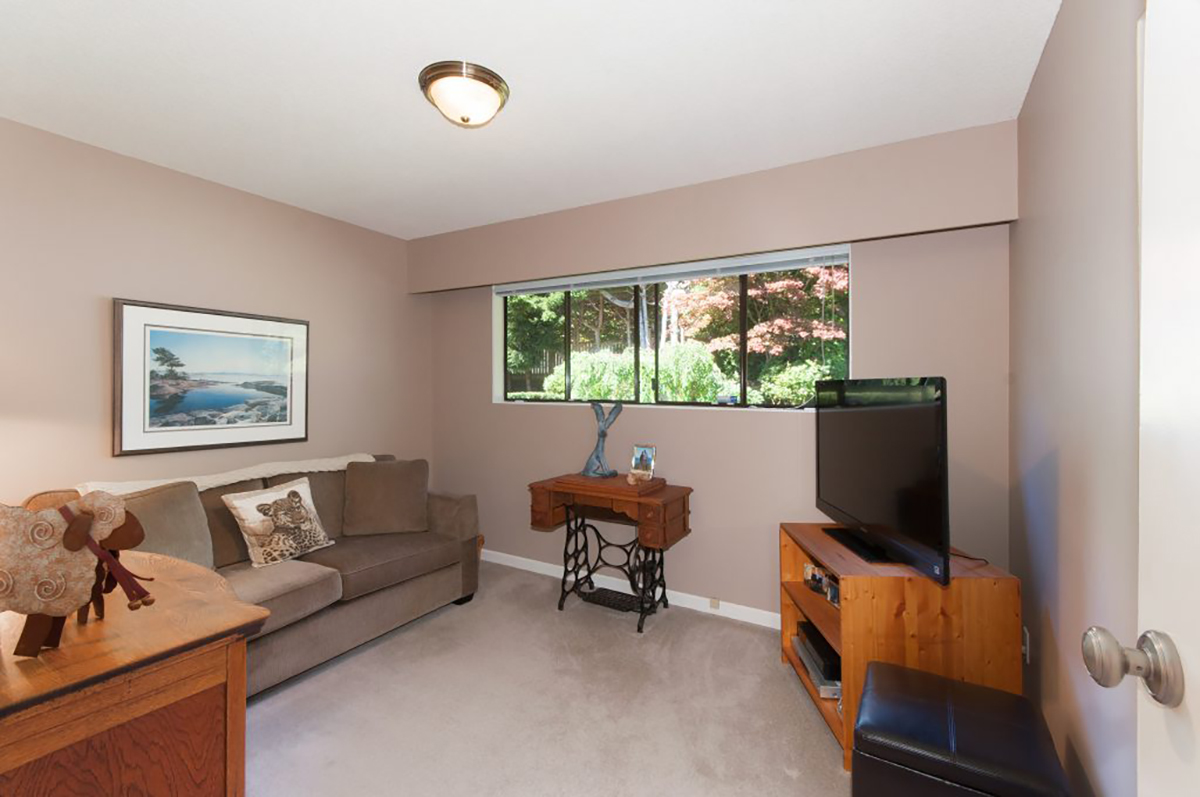 5166 Ranger Avenue, North Vancouver 9