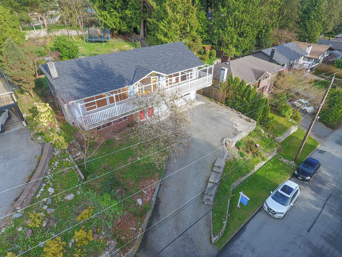 5050 Ranger Avenue, North Vancouver 2