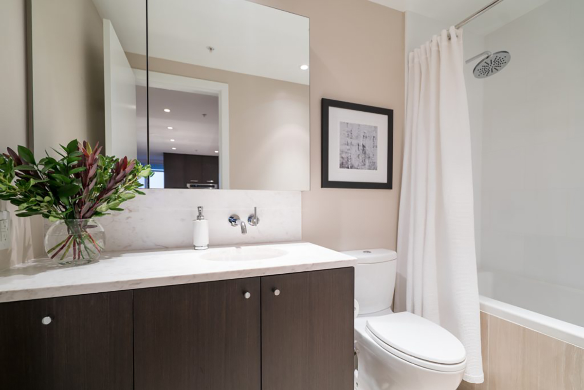 1506 150 W 15th Street, North Vancouver 13