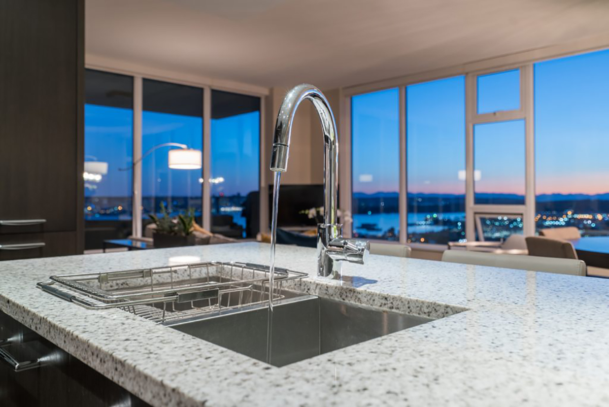1506 150 W 15th Street, North Vancouver 23
