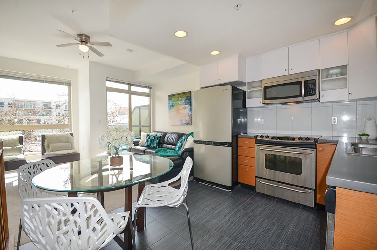 15 728 W 14th Street, North Vancouver 9