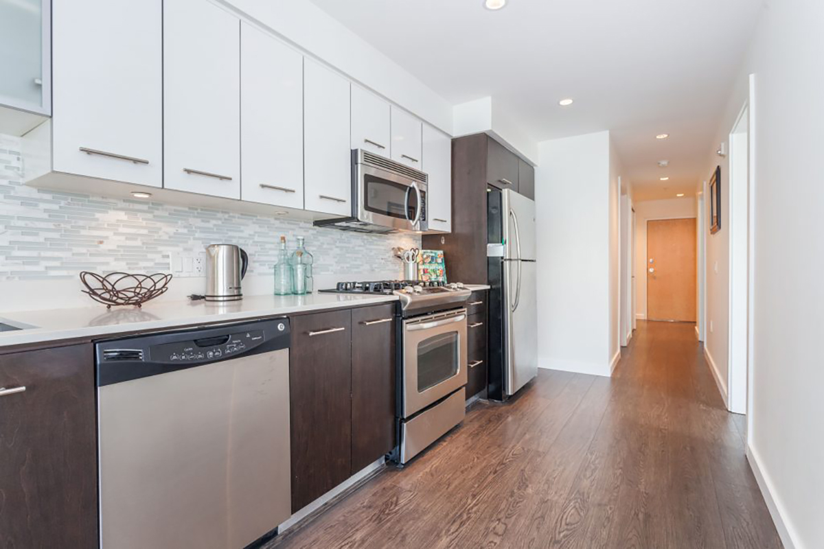 302 - 935 W 16th Street, Hamilton, North Vancouver 22