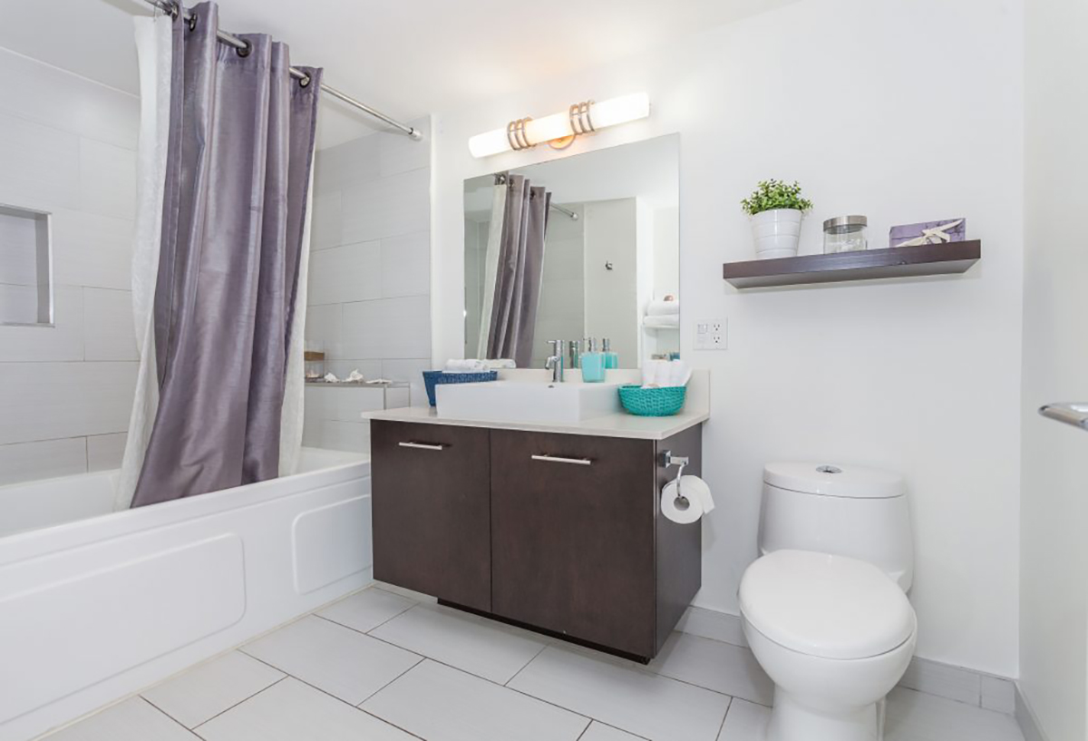 302 - 935 W 16th Street, Hamilton, North Vancouver 16