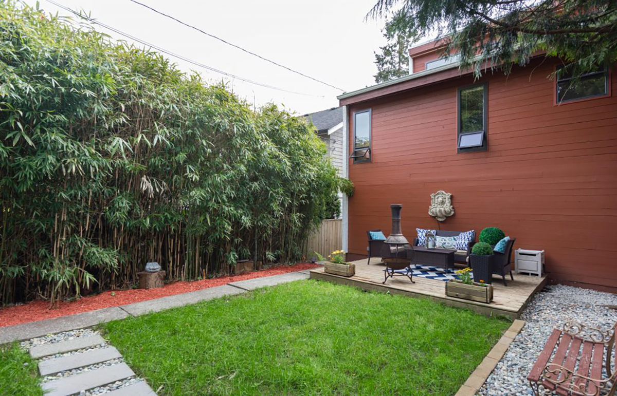 304 E 21st Street, North Vancouver 19