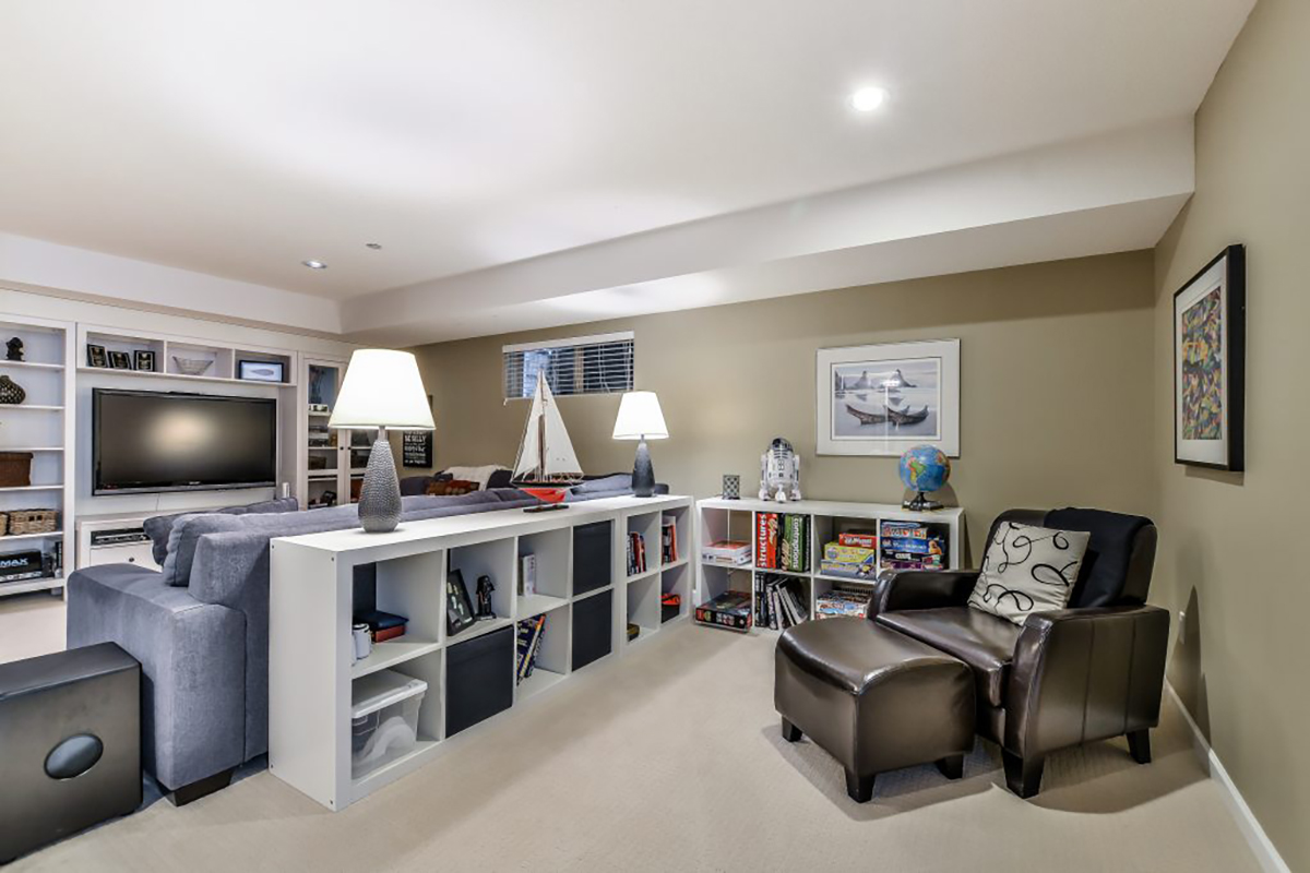 2-3750 Edgemont Boulevard, North Vancouver 21