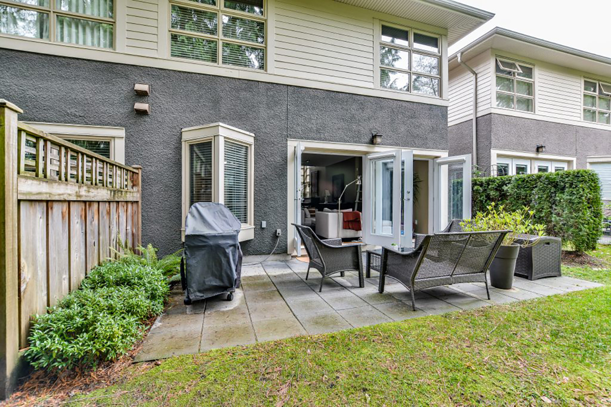 2-3750 Edgemont Boulevard, North Vancouver 23
