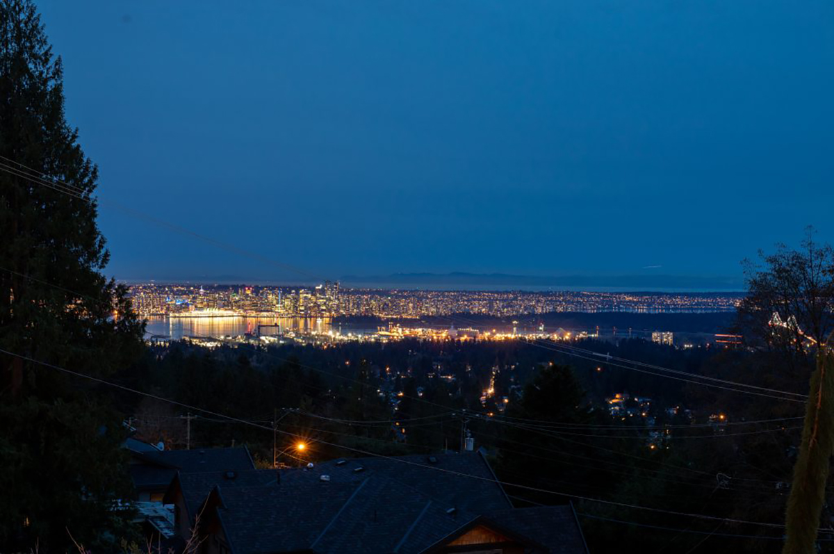 4814 Skyline Drive, North Vancouver 3